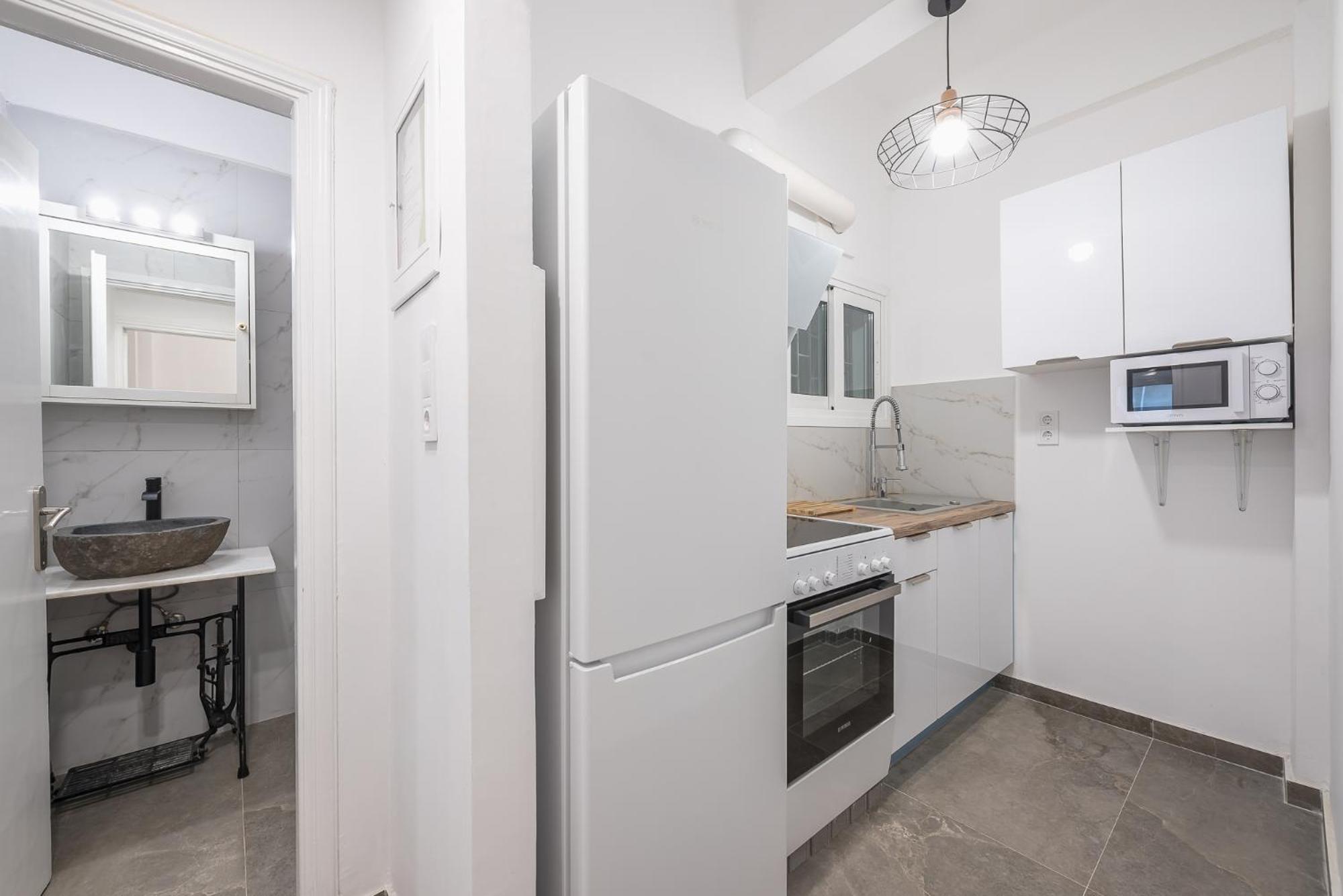 Stylish Luxury Apartment At Ampelokipi Metro Station Athens Exterior photo